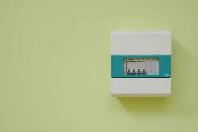 R&eacute;ussir votre installation &eacute;lectrique &agrave; Aigues-Mortes